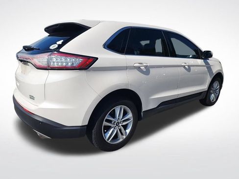 Used 2018 Ford Edge SEL w/ Equipment Group 201A FWD image 3