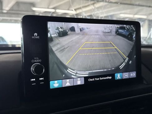 Used 2024 Honda Pilot EX-L image 18