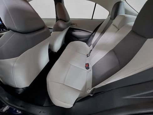 Used 2022 Toyota Corolla LE FWD image 28