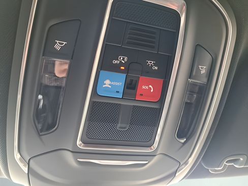 New 2026 Jeep Cherokee Laredo AWD/4WD image 25