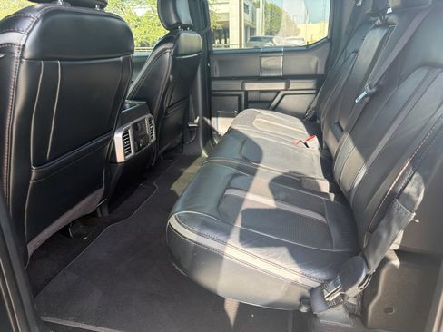 Used 2019 Ford F150 Platinum w/ Equipment Group 701A Luxury AWD/4WD image 16