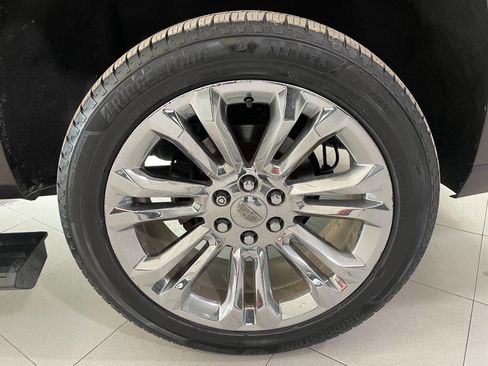 Used 2017 Cadillac Escalade ESV Premium Luxury w/ LPO, Radiant Package image 13