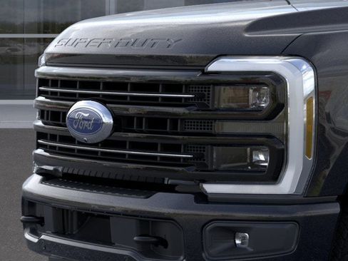 New 2026 Ford F250 Platinum AWD/4WD image 17