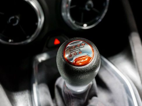 Used 2018 Chevrolet Camaro ZL1 image 20