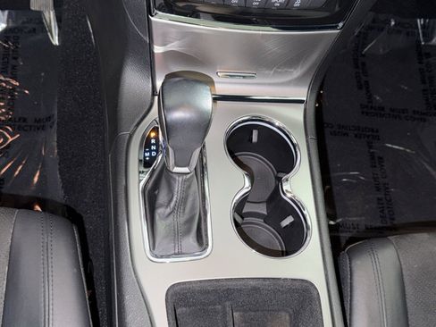 Used 2021 Jeep Grand Cherokee Laredo X image 22