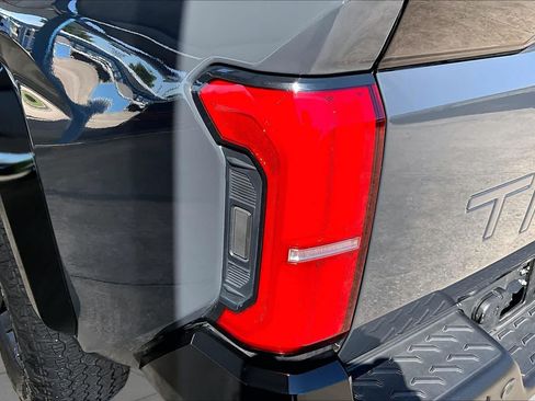 Used 2025 Toyota Tacoma TRD Pro AWD/4WD image 29