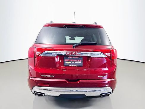 Used 2018 GMC Acadia Denali w/ Technology Package AWD/4WD image 7