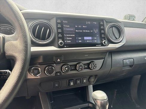 Used 2020 Toyota Tacoma TRD Sport AWD/4WD image 18