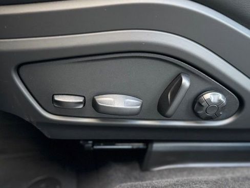 New 2026 Porsche Panamera 4 image 16