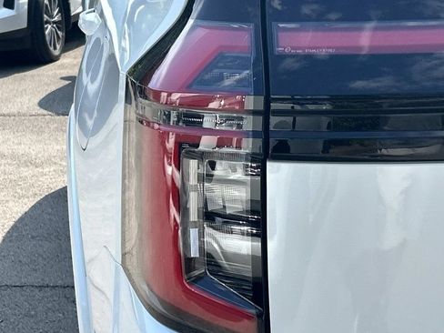 New 2026 Nissan Armada NISMO AWD/4WD image 12