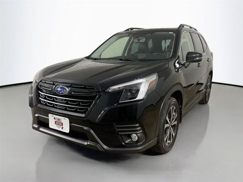 Used 2024 Subaru Forester Limited AWD/4WD image 4