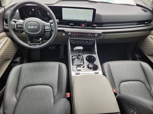 New 2026 Kia Carnival SX FWD image 23