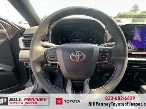 New 2026 Toyota Camry SE image 12