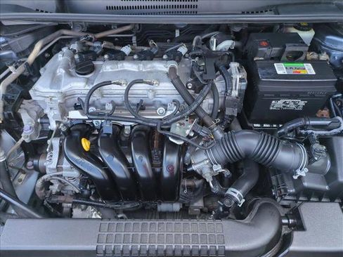 Used 2020 Toyota Corolla LE FWD image 20
