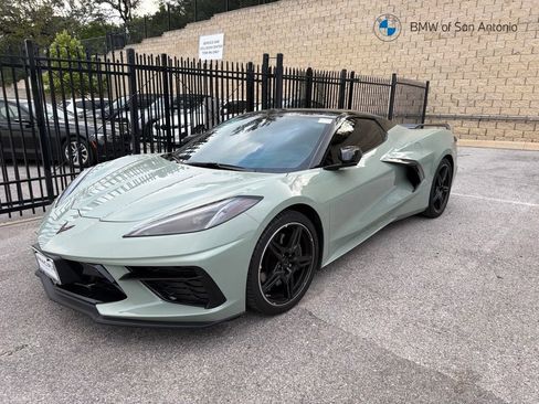 Used 2024 Chevrolet Corvette Stingray Premium Conv w/ Z51 Performance Package RWD image 1