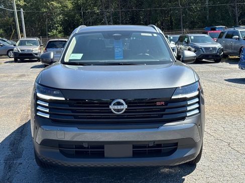 New 2025 Nissan Kicks SR image 8