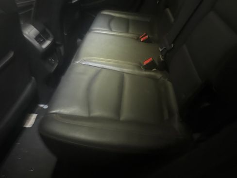 Used 2021 GMC Terrain SLT w/ Elevation Edition image 13