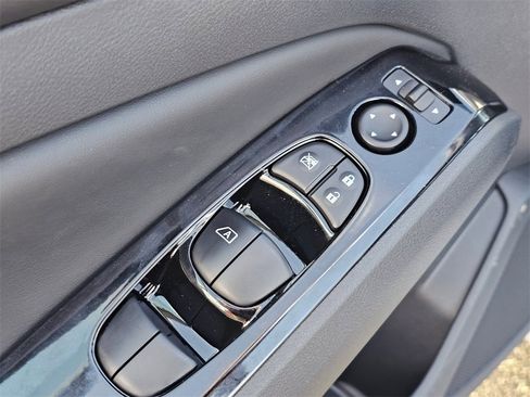 New 2025 Nissan Altima 2.5 SR image 29