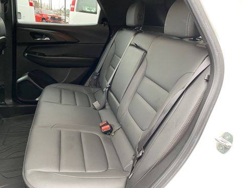 Used 2021 Chevrolet TrailBlazer ACTIV w/ Technology Package image 38