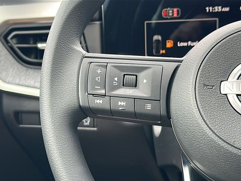 New 2026 Nissan Kicks S image 19