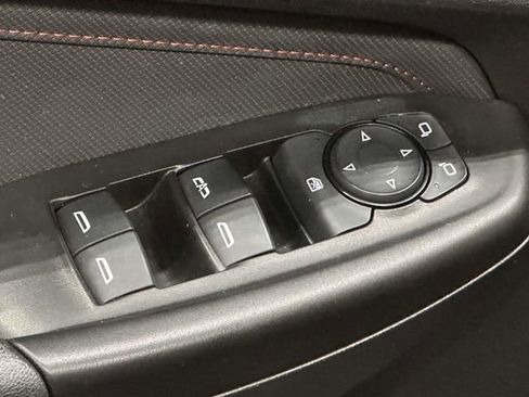 Used 2023 Chevrolet TrailBlazer RS w/ Convenience Package AWD/4WD image 17