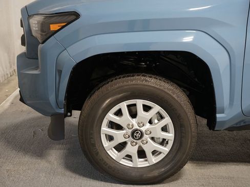 New 2026 Toyota Tacoma SR5 AWD/4WD image 5