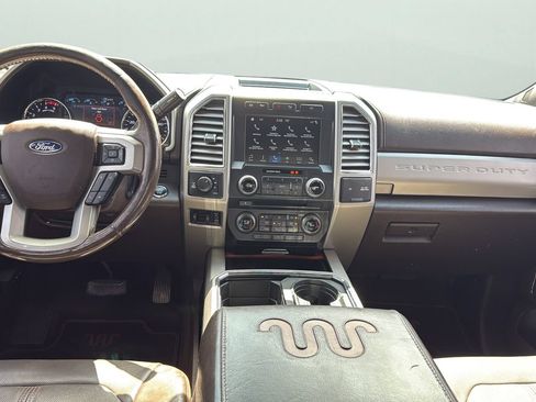Used 2017 Ford F250 King Ranch w/ King Ranch Ultimate Package AWD/4WD image 21