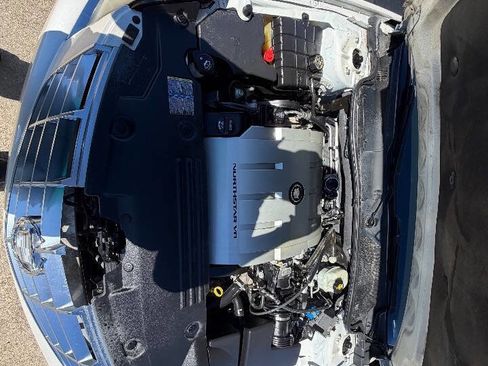 Used 2008 Cadillac DTS Luxury III image 9