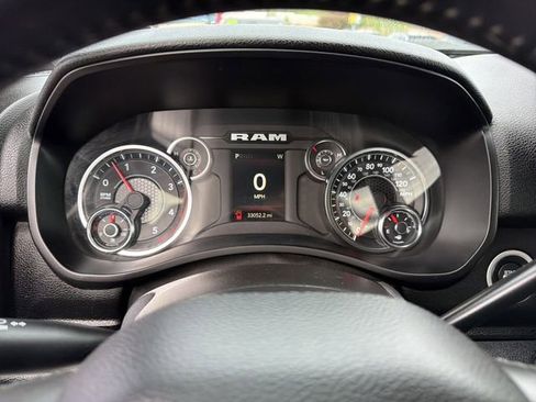 Used 2024 RAM 2500 Big Horn AWD/4WD image 19