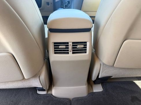 Used 2010 Lexus RX 450h AWD w/ Premium Pkg image 26