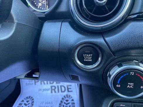 Used 2021 MAZDA MX-5 Miata RF Grand Touring image 31