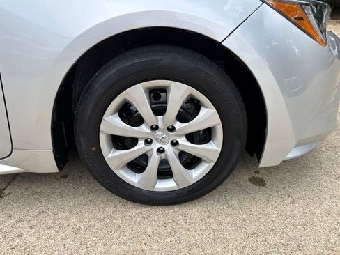 Used 2023 Toyota Corolla LE FWD image 28