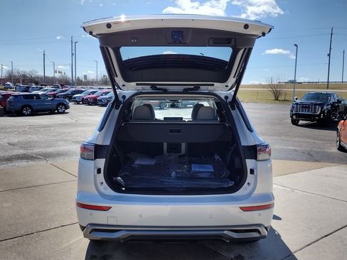 New 2026 Mitsubishi Outlander SE AWD/4WD image 17
