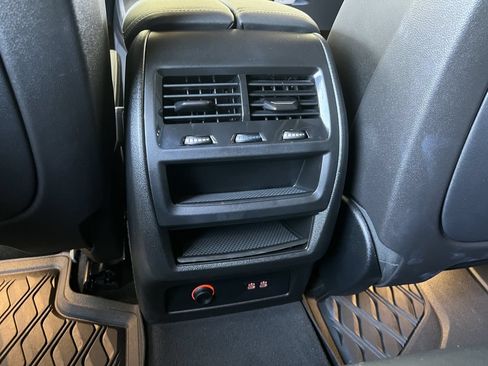 Used 2024 BMW X5 xDrive40i w/ Premium Package AWD/4WD image 24