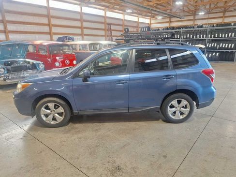 Used 2015 Subaru Forester 2.5i Premium w/ All-Weather Package AWD/4WD image 5