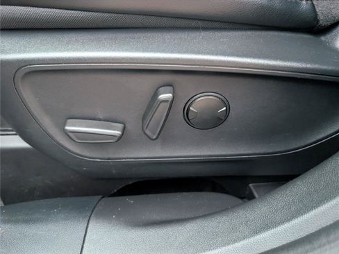 Used 2024 Ford Escape ST-Line AWD/4WD image 12