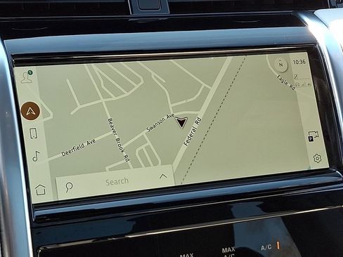 Used 2023 Land Rover Discovery Sport SE R-Dynamic image 18