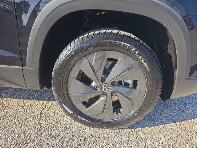 Certified 2026 Volkswagen Taos S FWD image 7