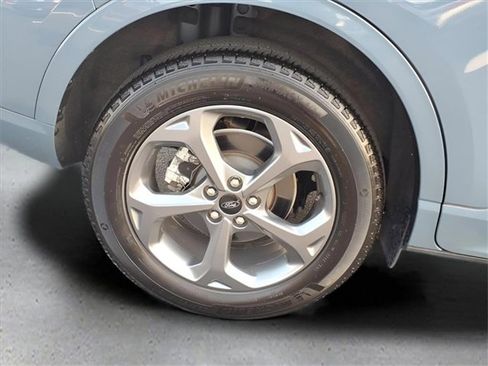 Used 2023 Ford Escape ST-Line w/ Tech Pack #1 image 9