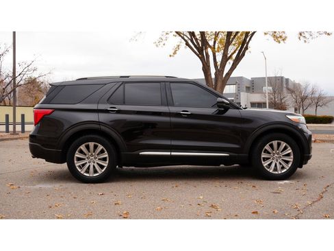 Used 2020 Ford Explorer Limited w/ Class III Trailer Tow Package image 7