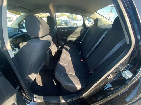 Used 2018 Nissan Sentra S image 15