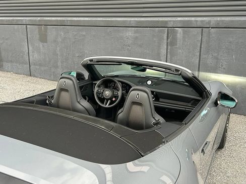 Certified 2026 Porsche 911 Turbo S AWD/4WD image 33