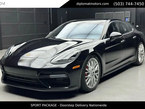 Used 2019 Porsche Panamera Turbo image 1
