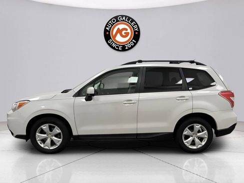 Used 2014 Subaru Forester 2.5i Premium AWD/4WD image 4
