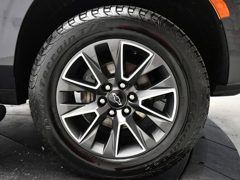 Used 2023 Chevrolet Tahoe Z71 AWD/4WD image 13