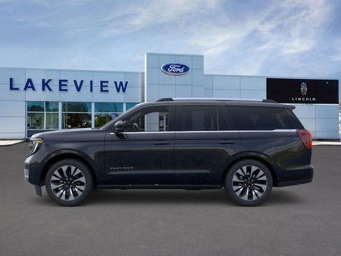 New 2026 Ford Expedition Platinum w/ Driver's Package image 3