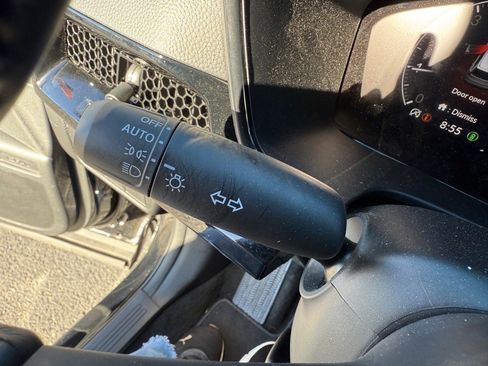 Used 2025 Honda CR-V EX-L image 32