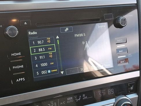 Used 2017 Subaru Outback 2.5i Premium image 20