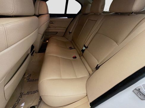 Used 2013 BMW 528i Sedan RWD image 13