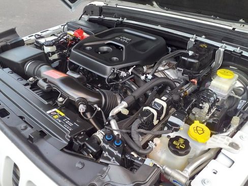 Used 2020 Jeep Wrangler Unlimited Sport S image 27